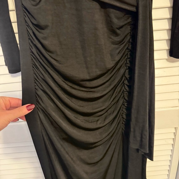 Alice + Olivia Kyra Deep V Neck Slinky Faux Wrap Long Dress - Picture 9 of 10